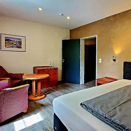 Messehof & Seminarvilla - Nahe Hannover Hotel 3*